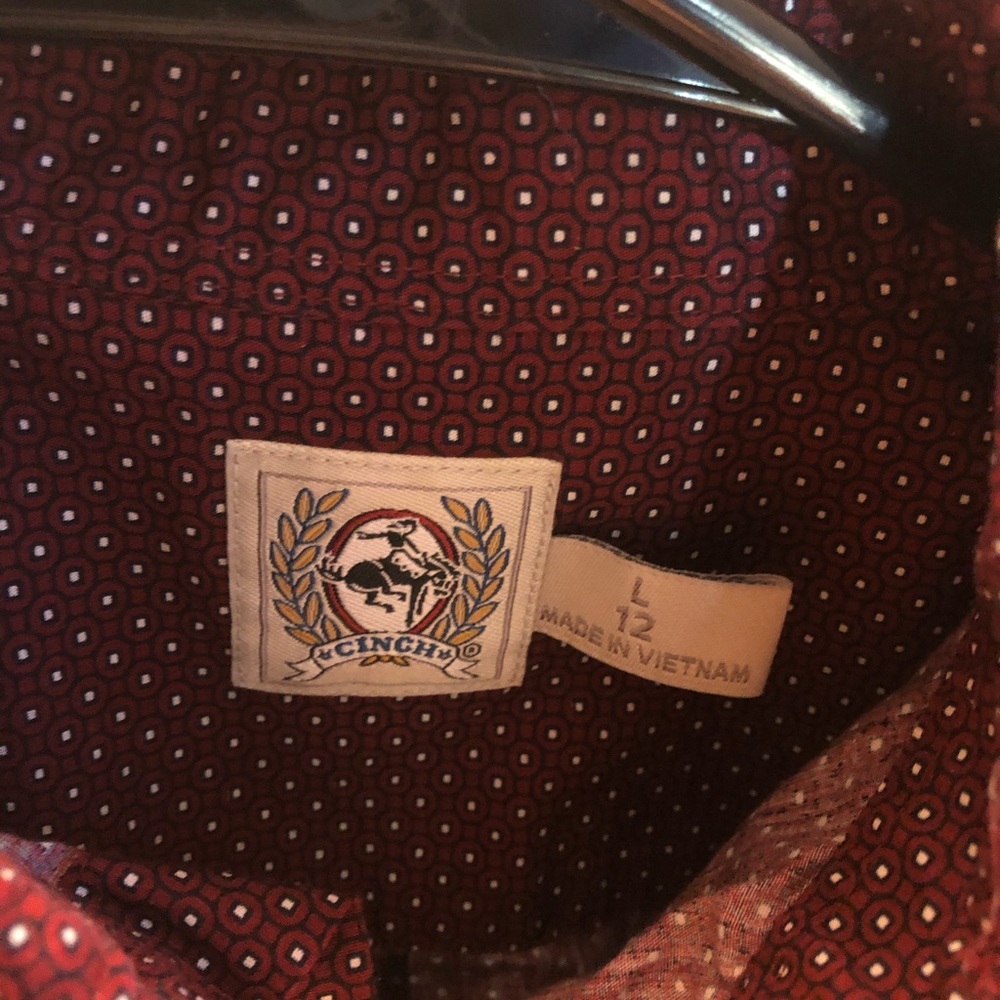 Cinch Boys L button up- burgundy
